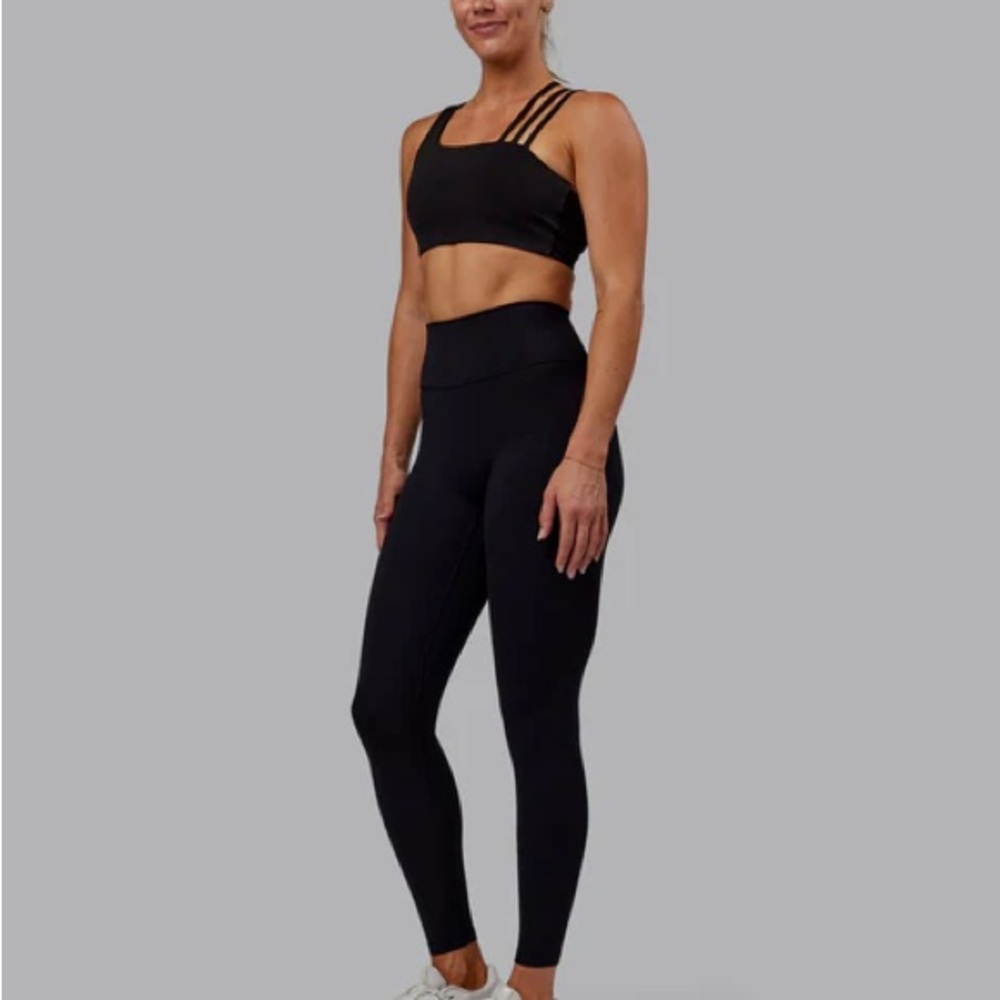 NWT LSKD Black Fusion Pocket Leggings